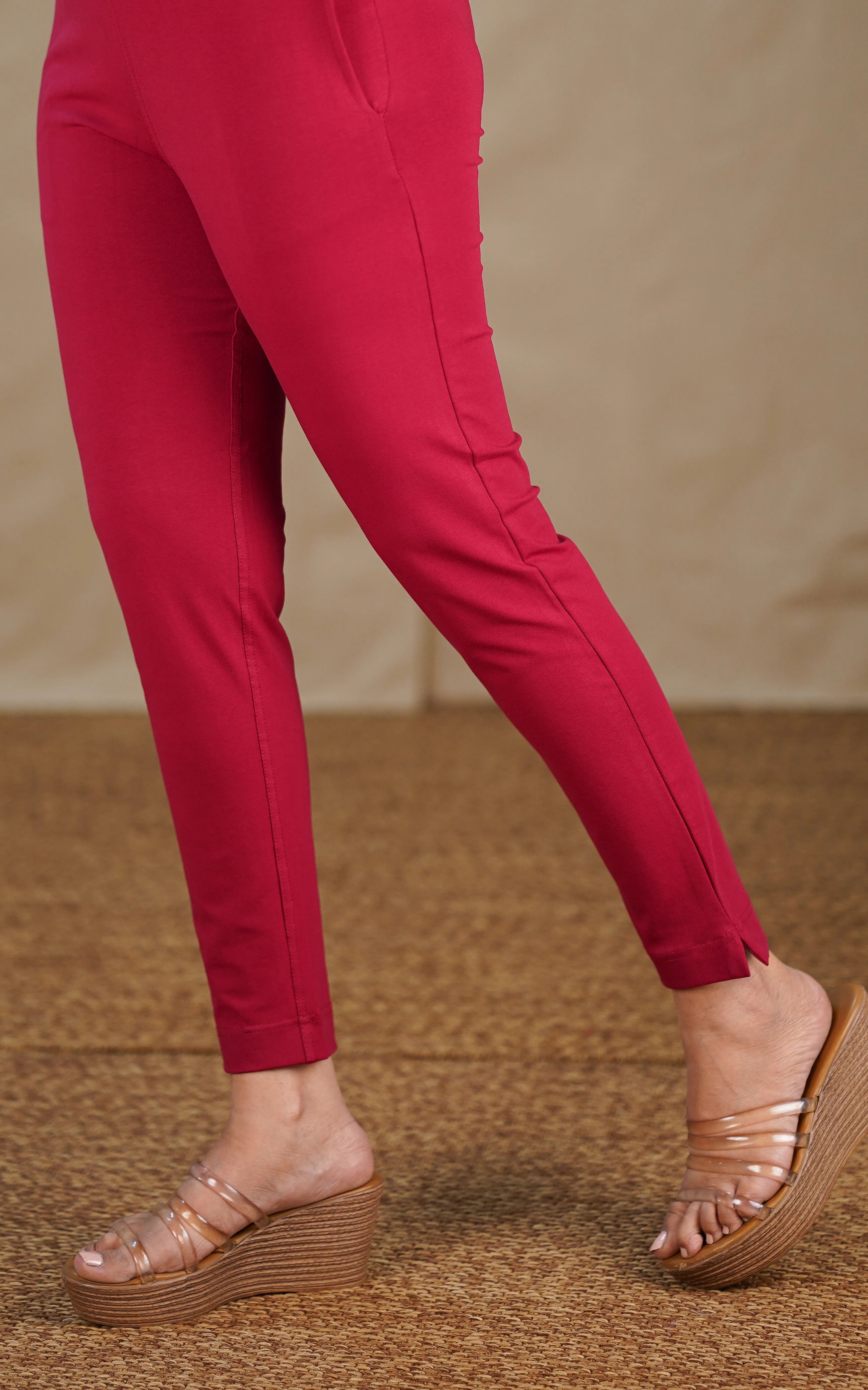 Straight Fit Stretchable Pant Maroon